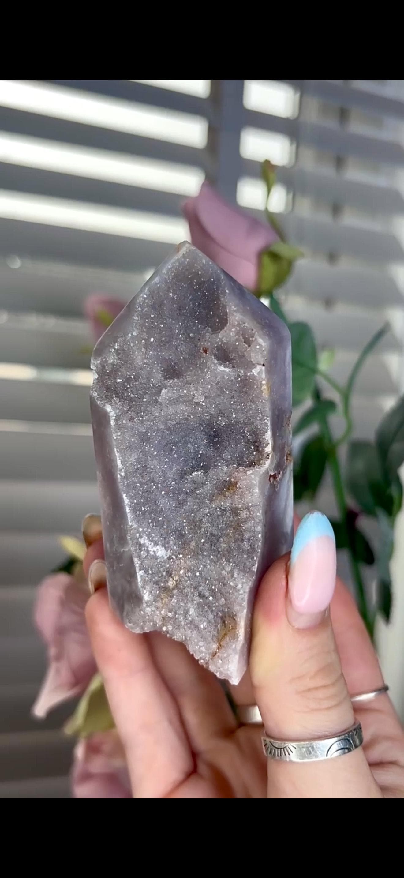 Incredible, pink amethyst tower greyish tones with sugar Druze 203g 8.6cm by 4.5cm