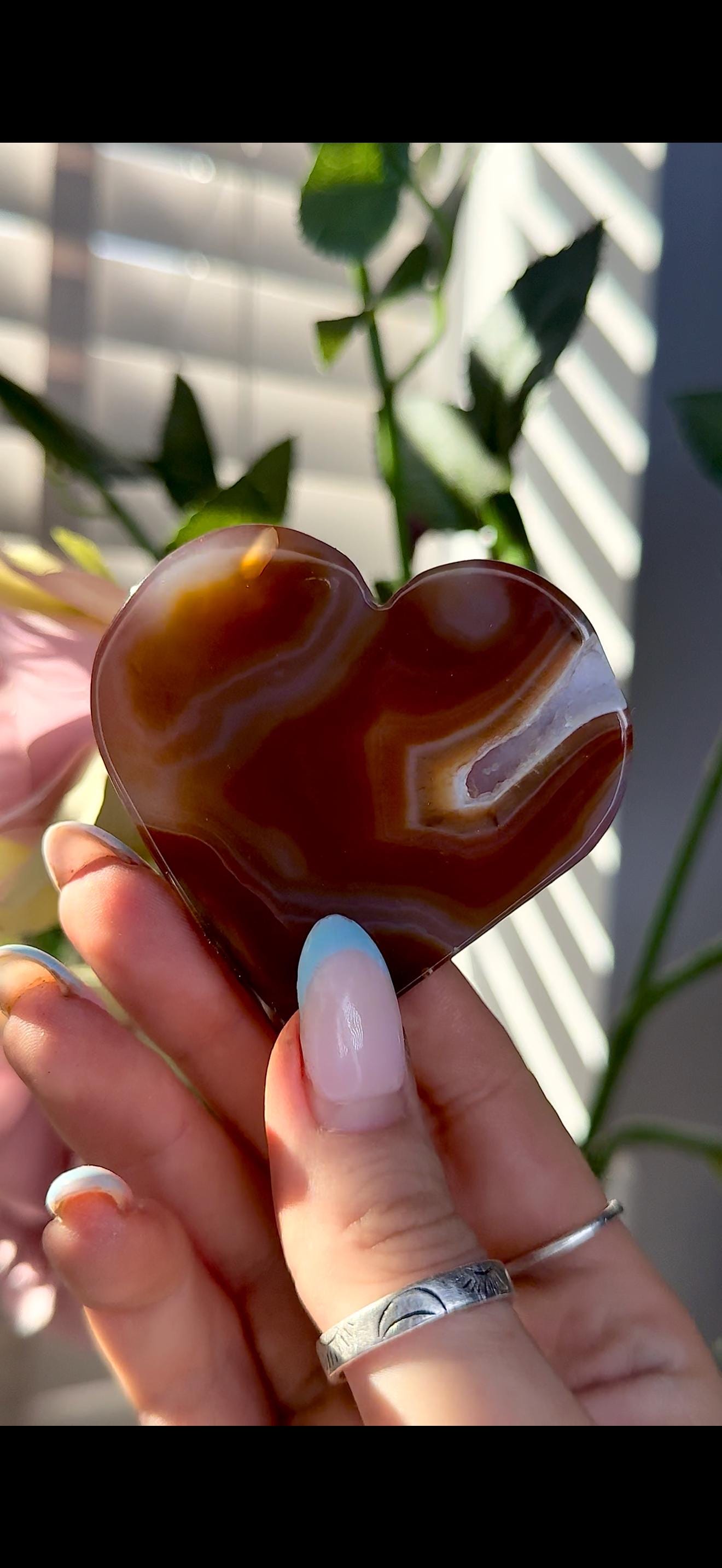 Carnelian heart with banding & Druze