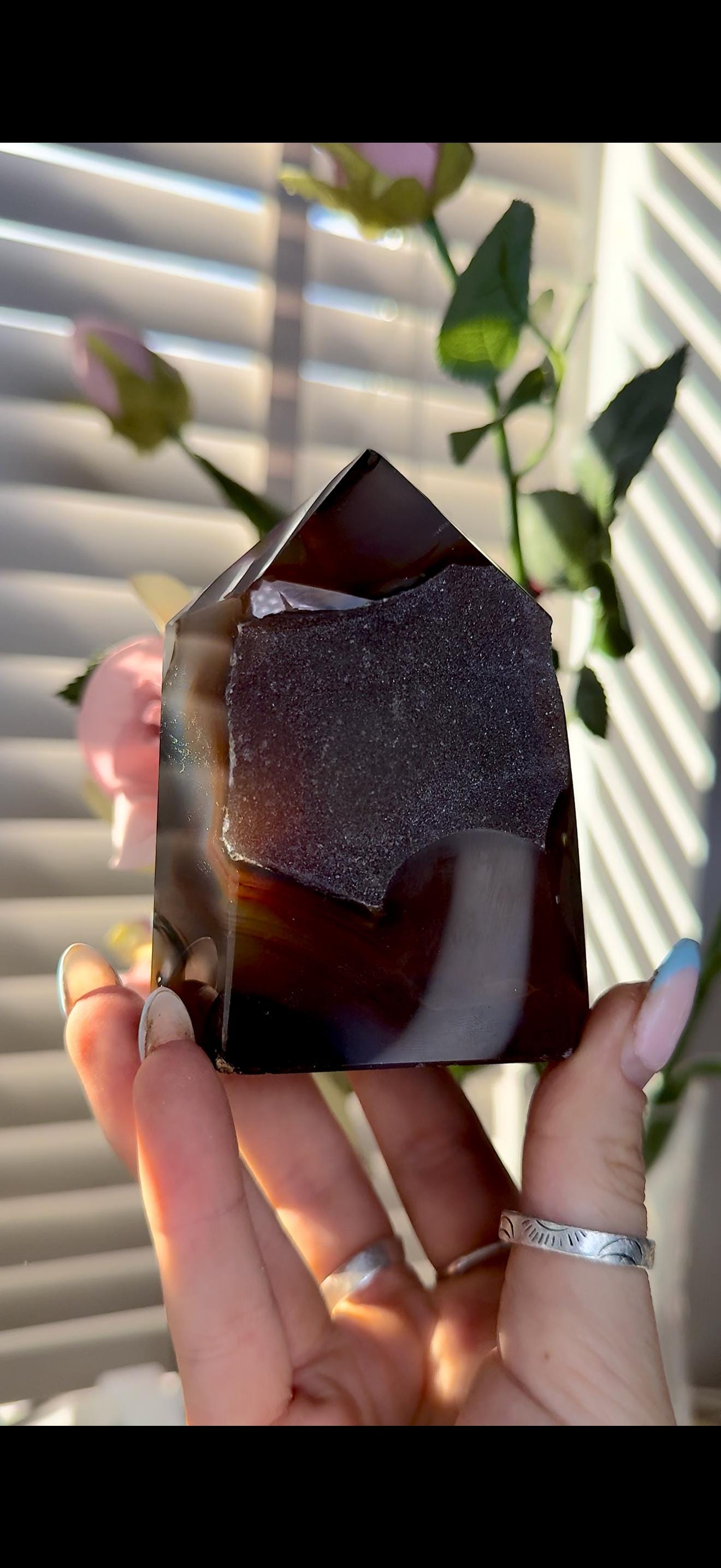 Extra quality, deep red agate, carnelian tower with Druze