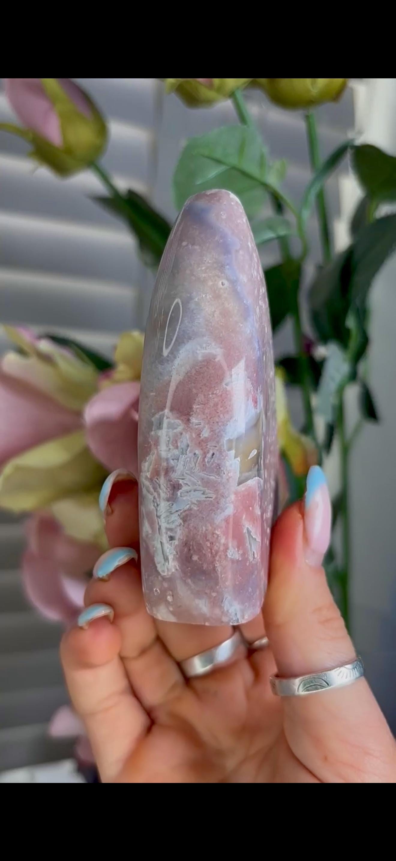 High grade, pink amethyst flame 238g
