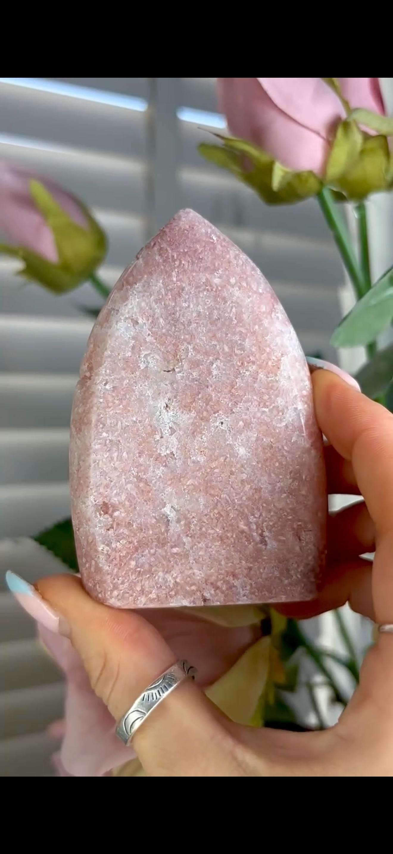 High grade, pink amethyst flame with druzy 217g