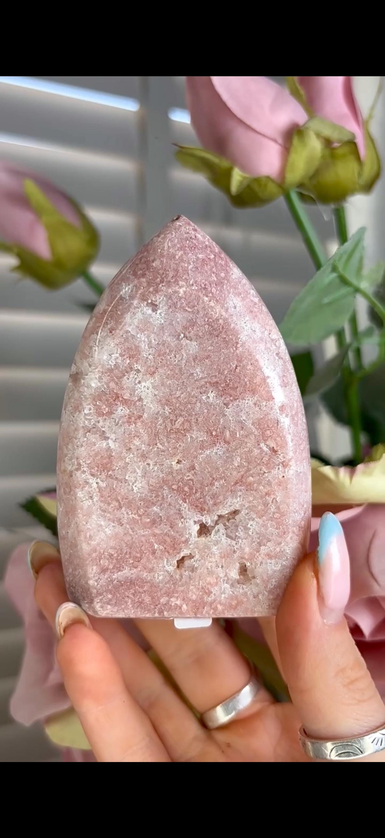 High grade, pink amethyst flame with druzy 217g