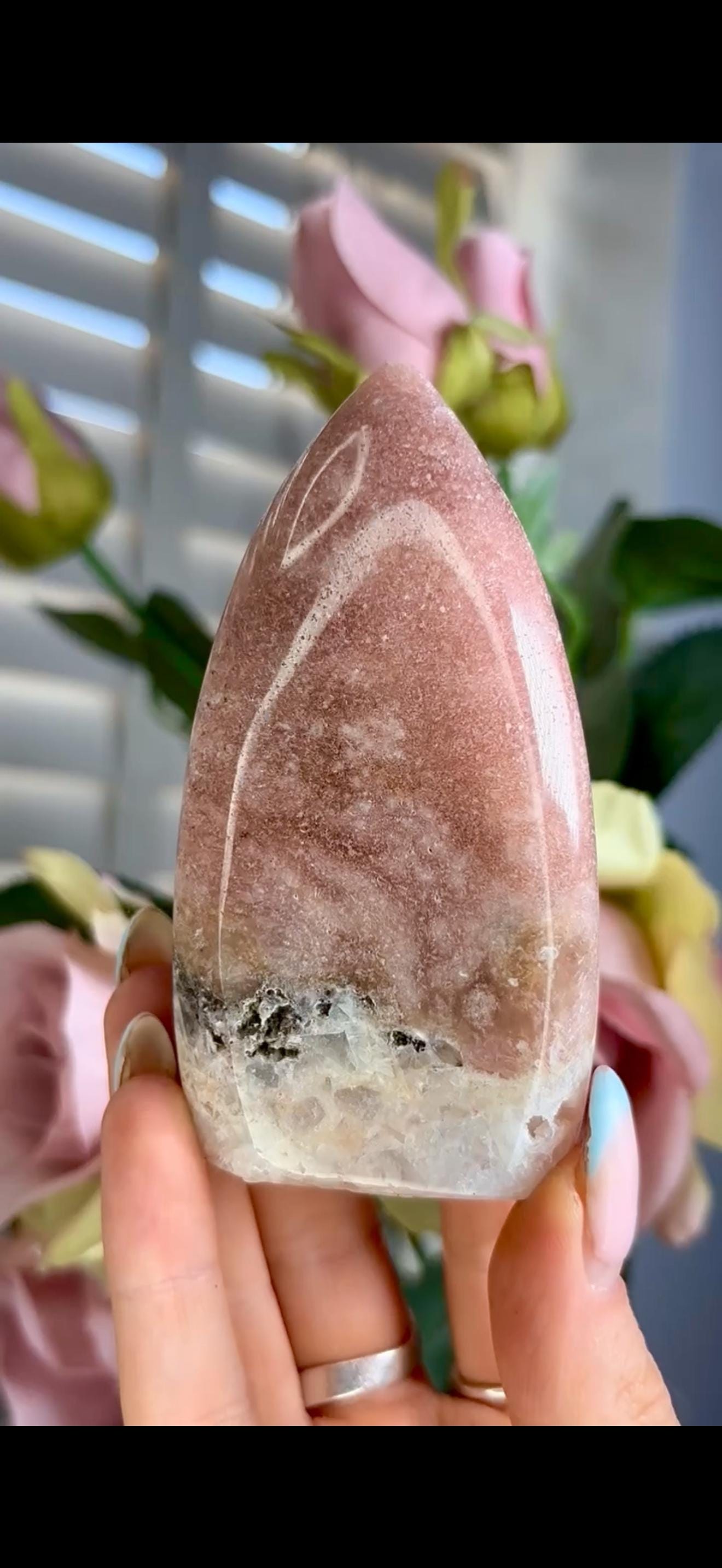 High grade, pink amethyst flame 174g
