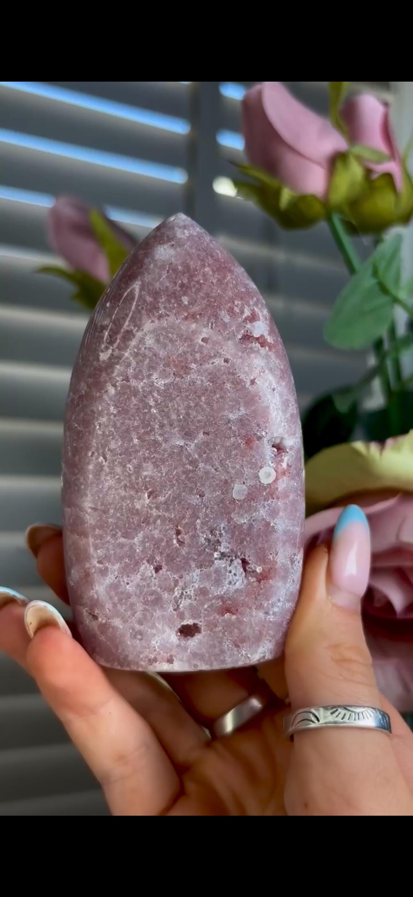 High grade, perfect pink amethyst flame 289g
