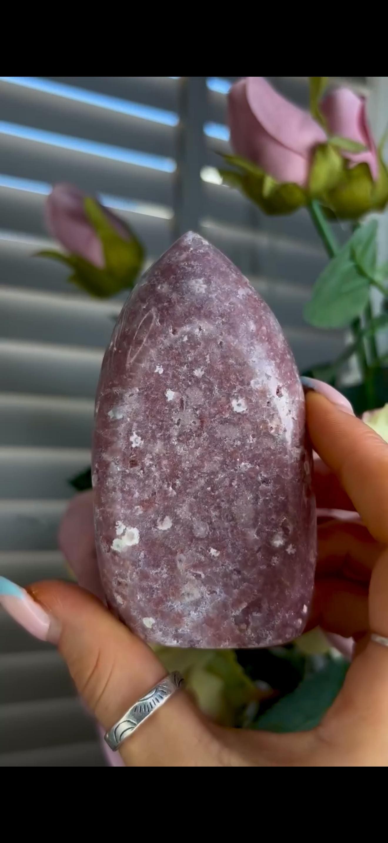 High grade, perfect pink amethyst flame 289g