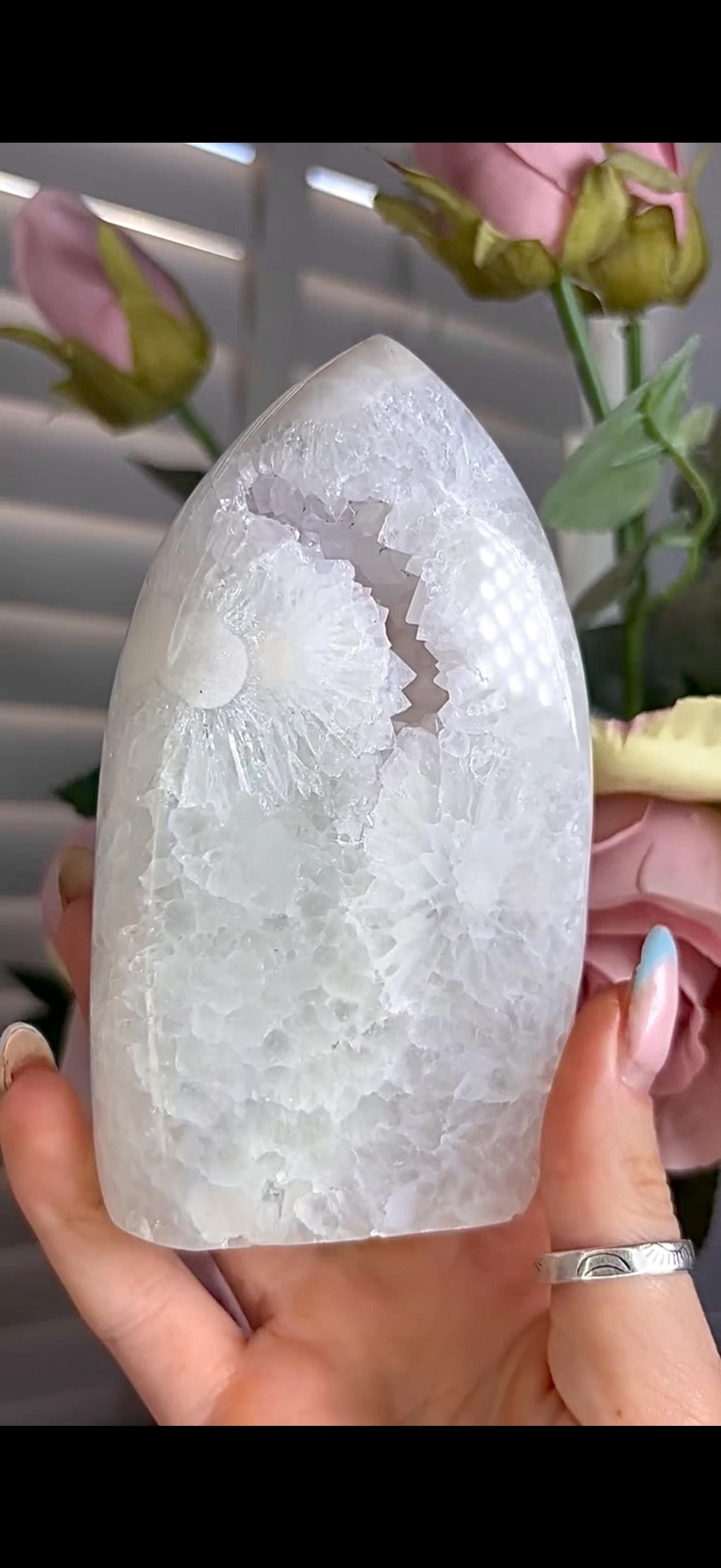 High grade, baby pink amethyst flame with incredible quartz orbs & druzy 467g