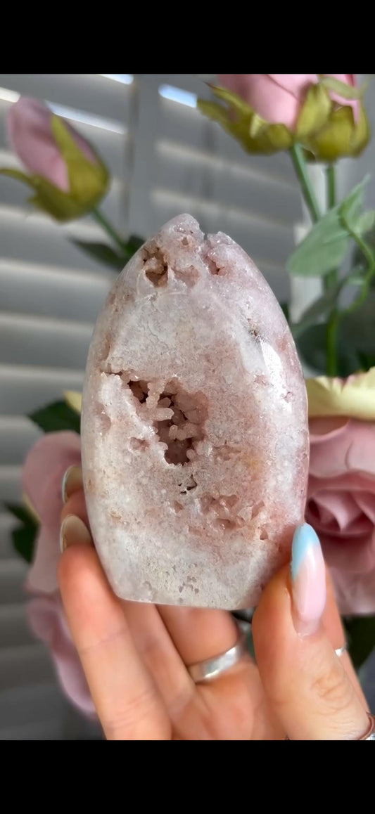 Gorgeous, high grade, baby pink amethyst flame with druzy 203g