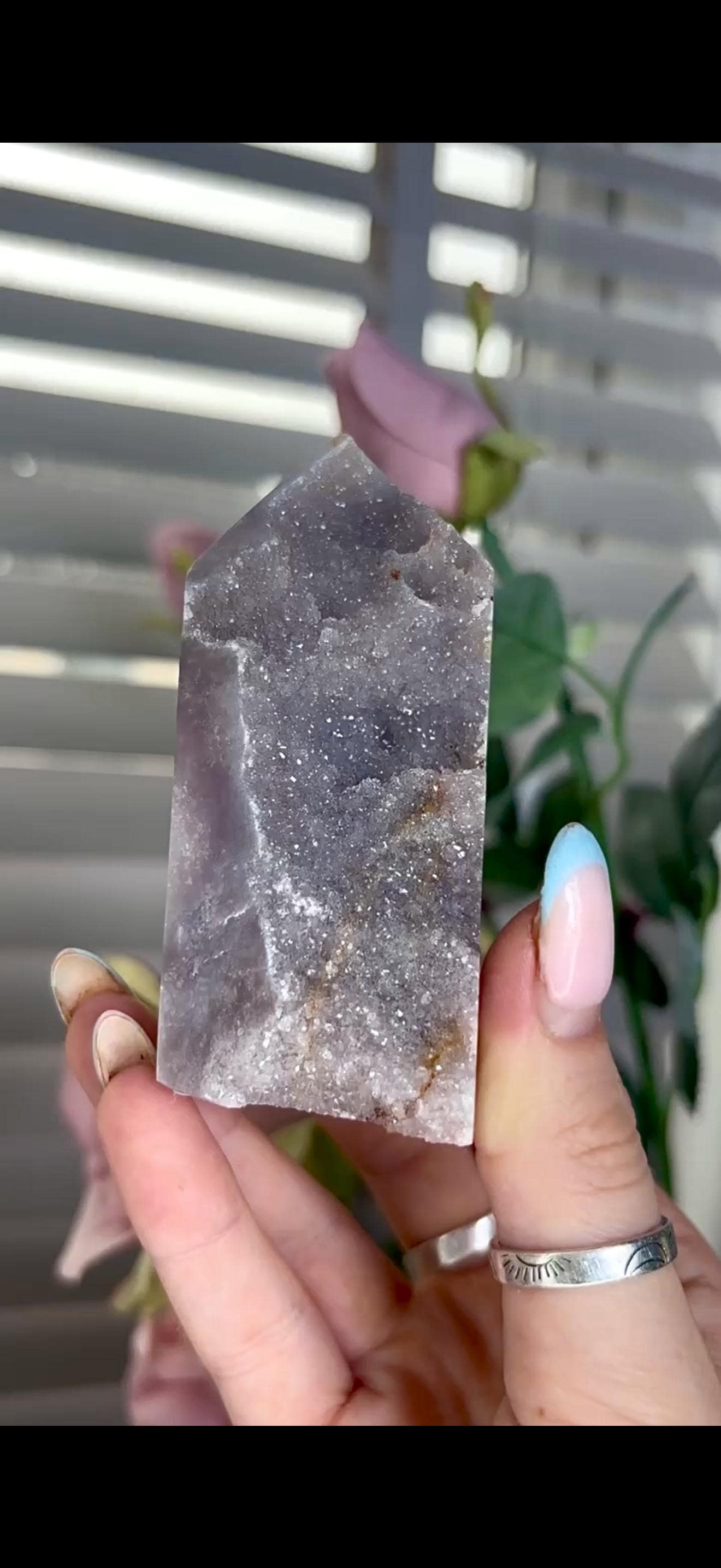 Incredible, pink amethyst tower greyish tones with sugar Druze 203g 8.6cm by 4.5cm