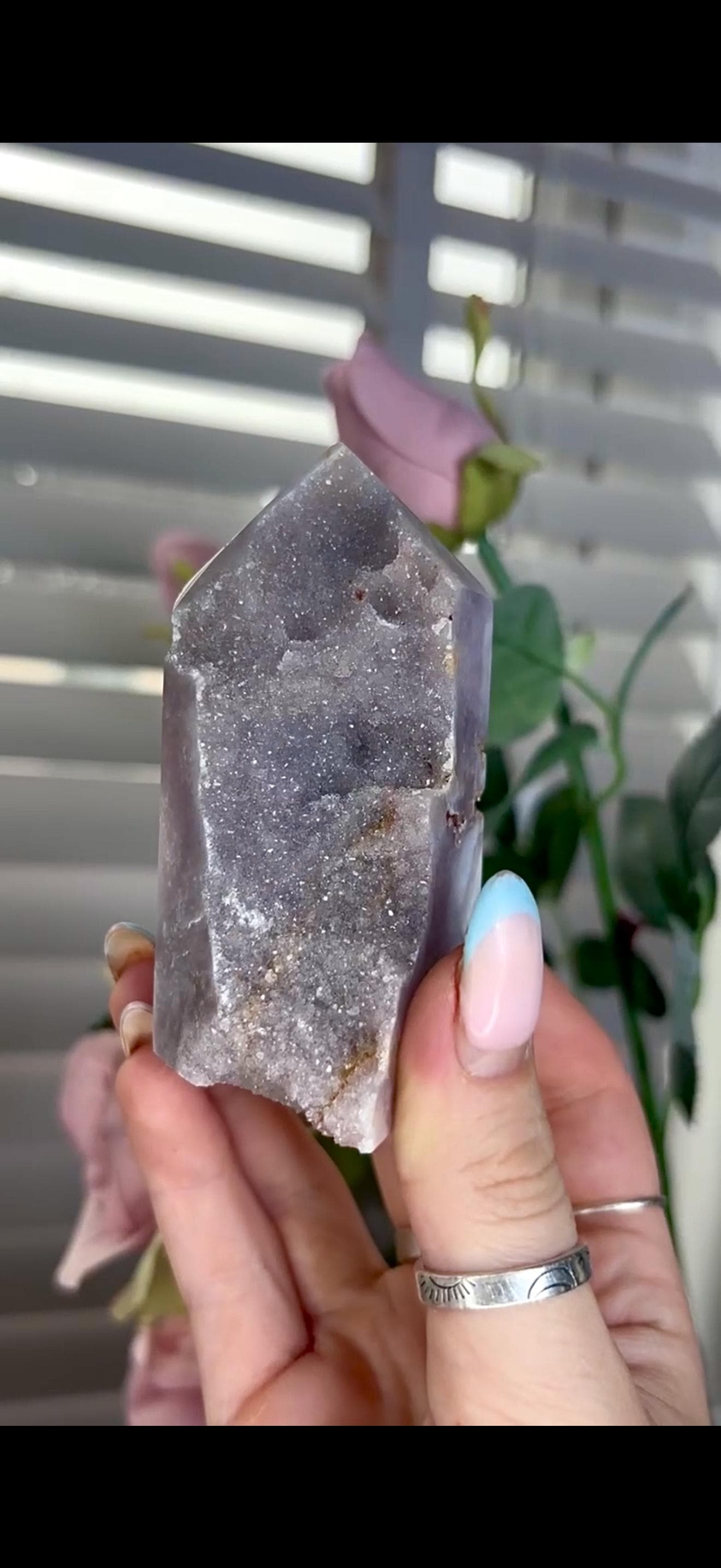 Incredible, pink amethyst tower greyish tones with sugar Druze 203g 8.6cm by 4.5cm