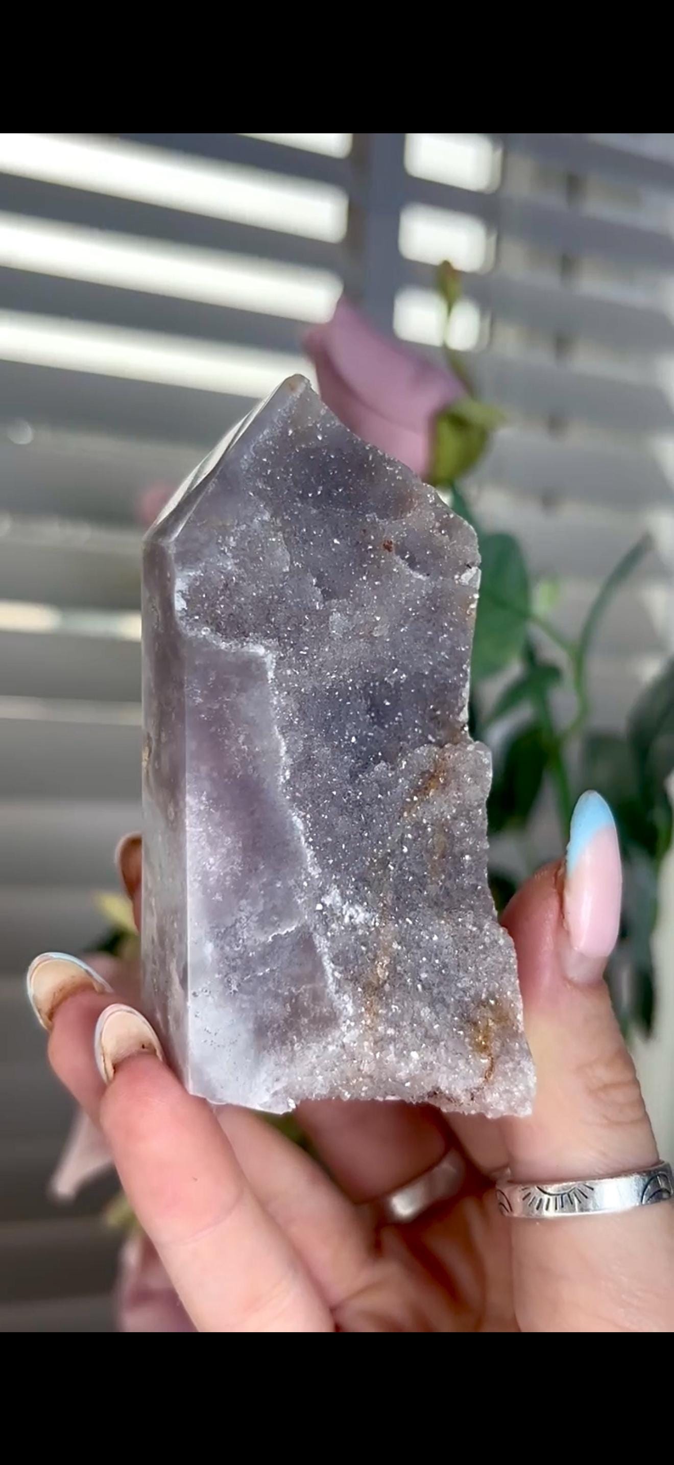 Incredible, pink amethyst tower greyish tones with sugar Druze 203g 8.6cm by 4.5cm