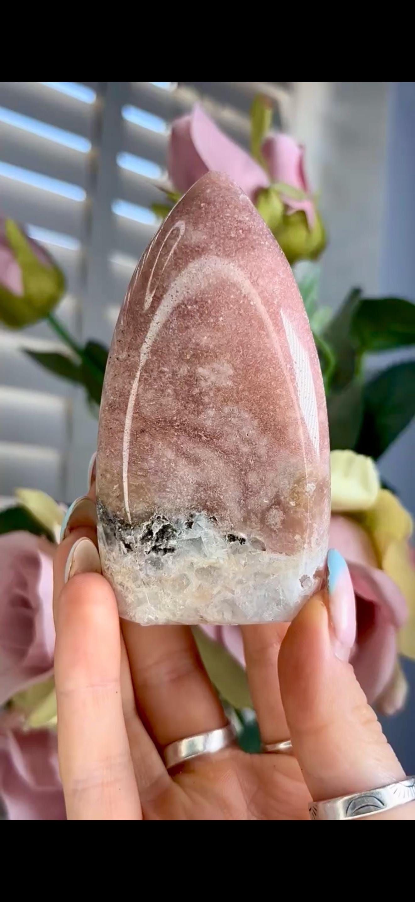 High grade, pink amethyst flame 174g