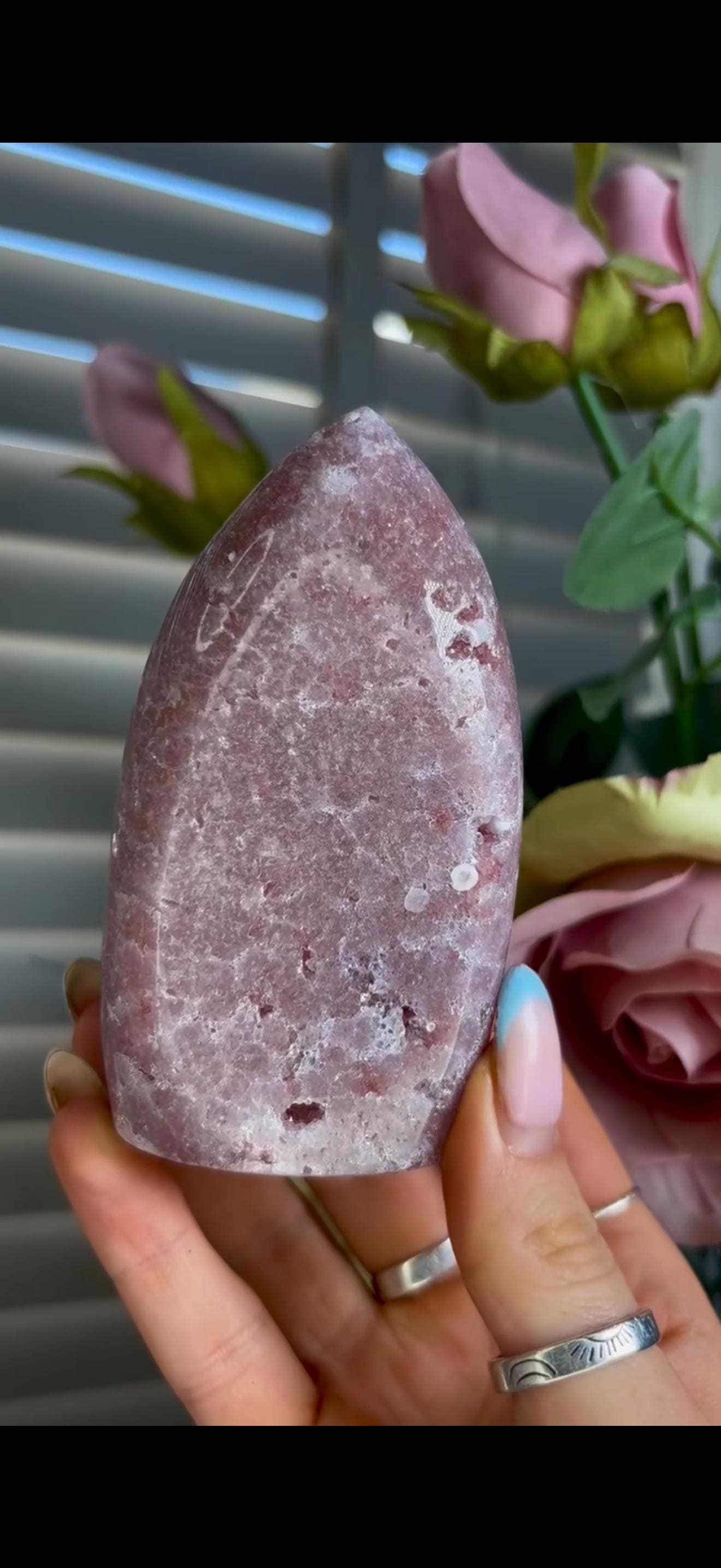 High grade, perfect pink amethyst flame 289g