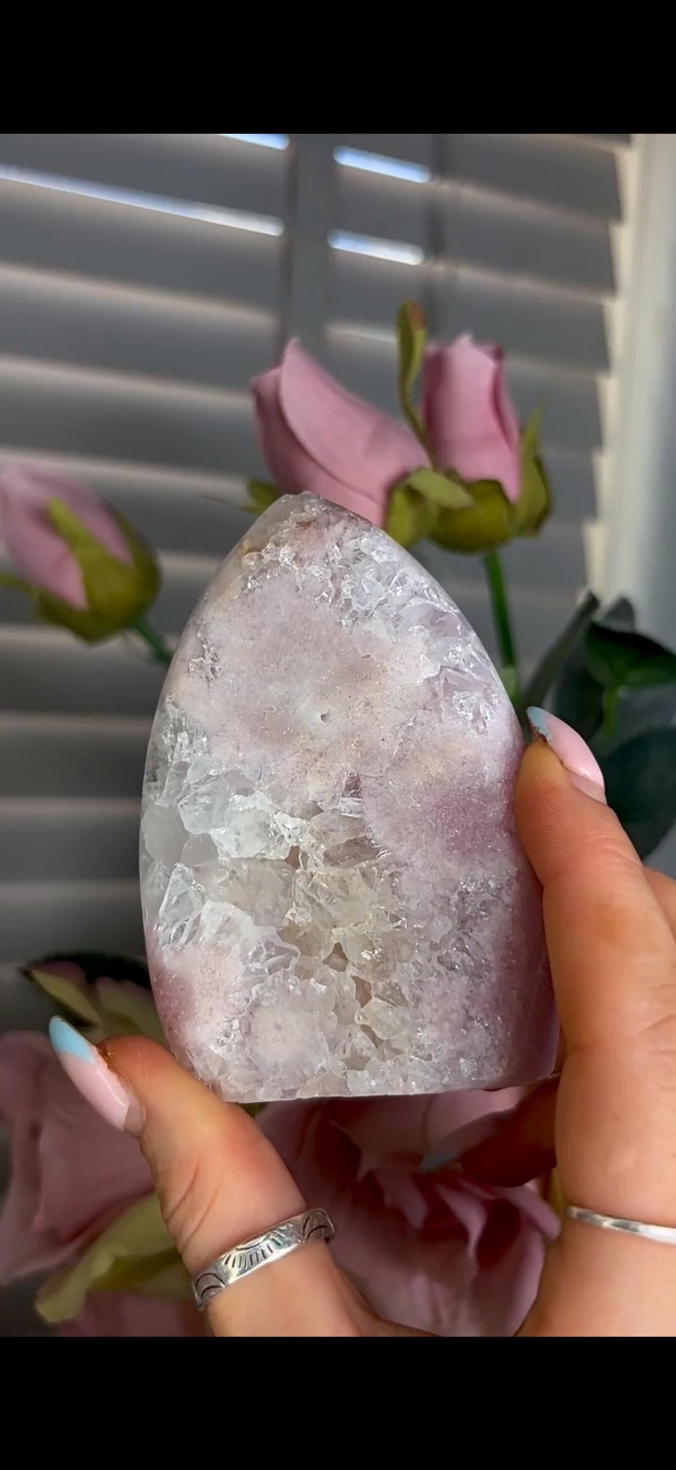 High grade, pink amethyst flame with quartz 207g