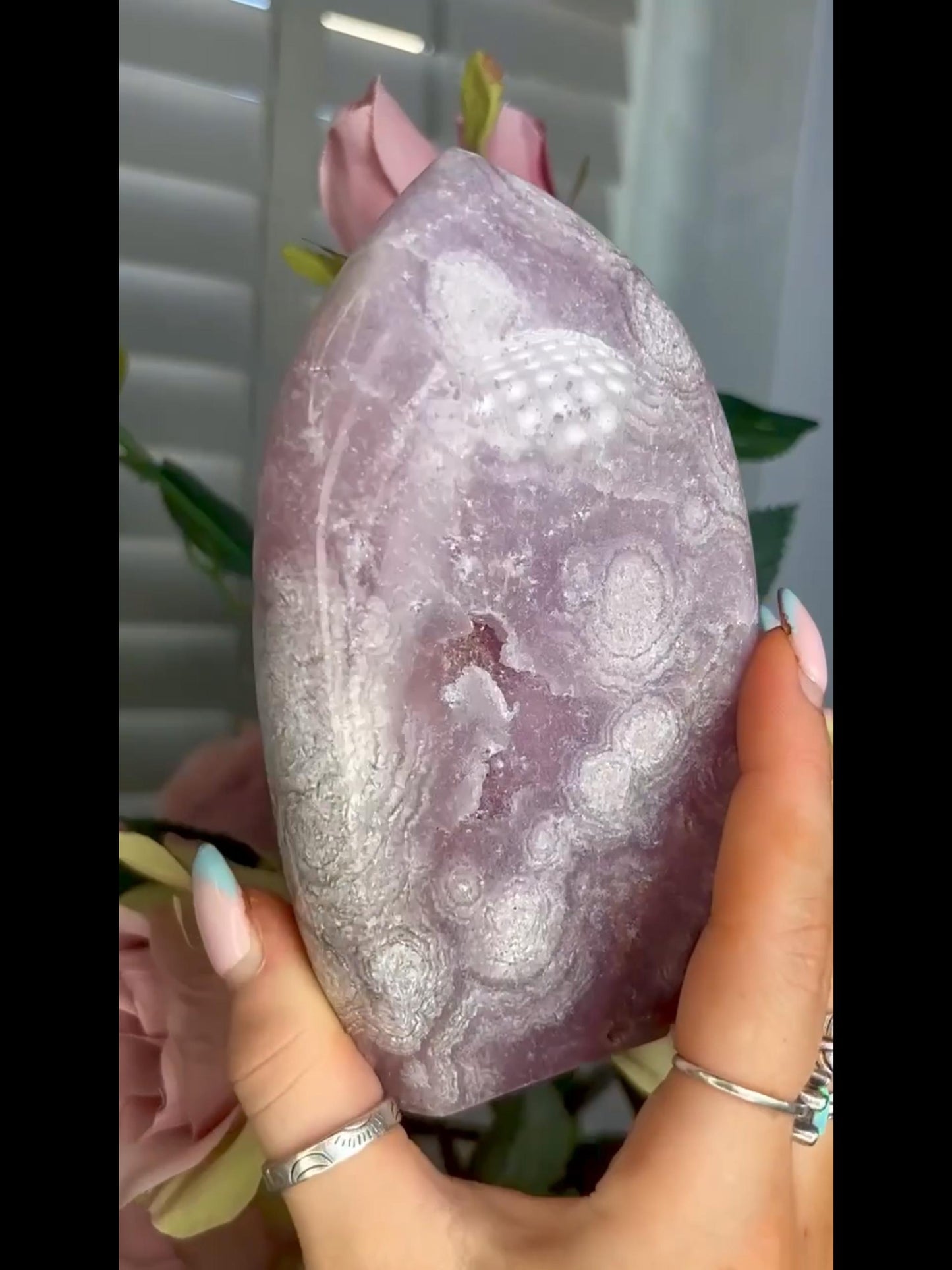 High grade, lilac pink amethyst flame 617g