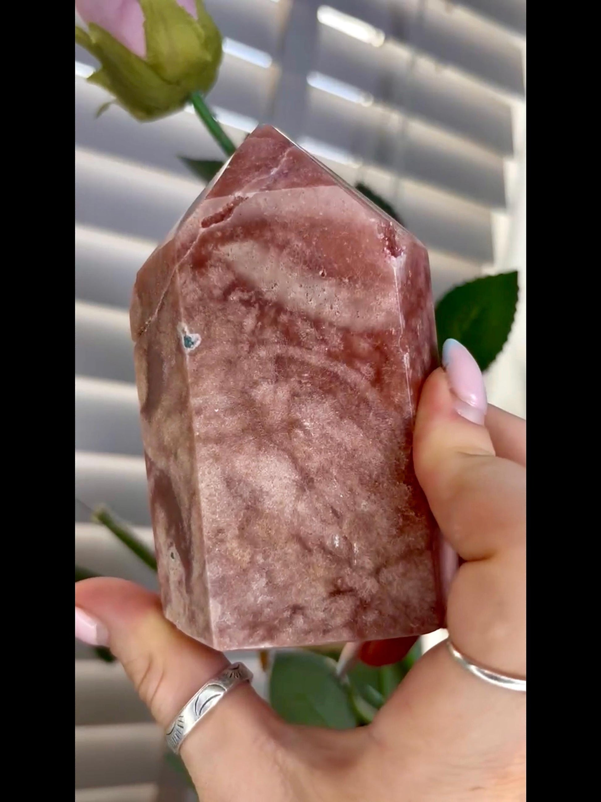 Incredible, High grade, pink amethyst, tower burnt orange tones with bubble formation 407g