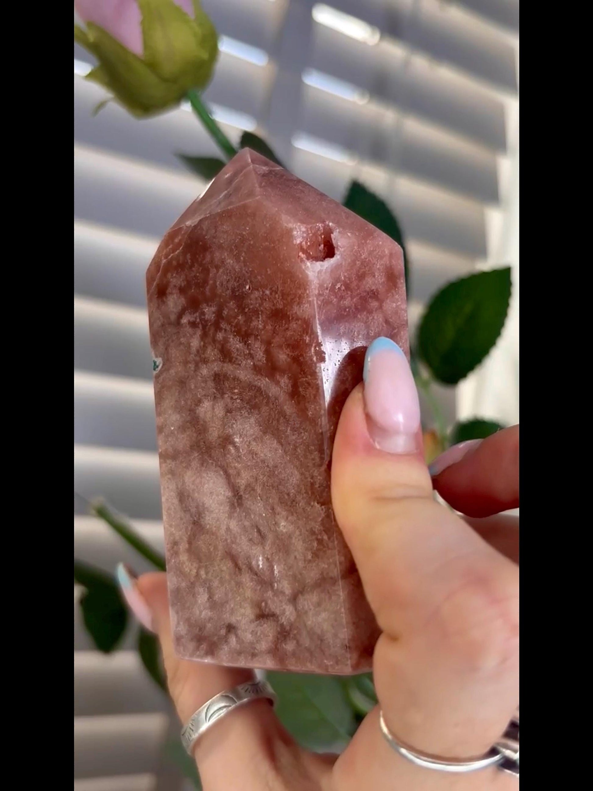 Incredible, High grade, pink amethyst, tower burnt orange tones with bubble formation 407g