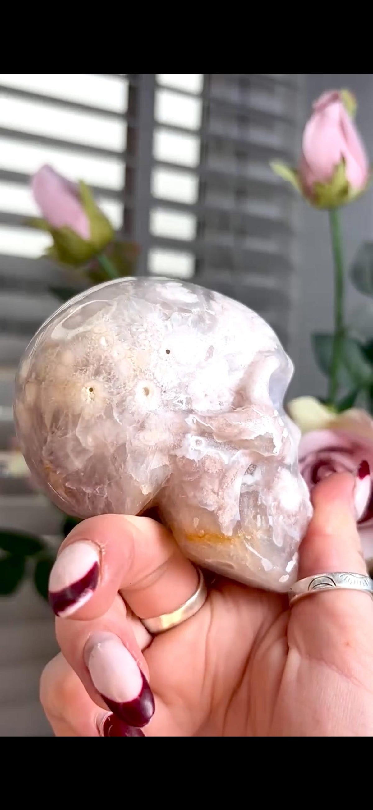 Flower agate skull in pink & blue tones