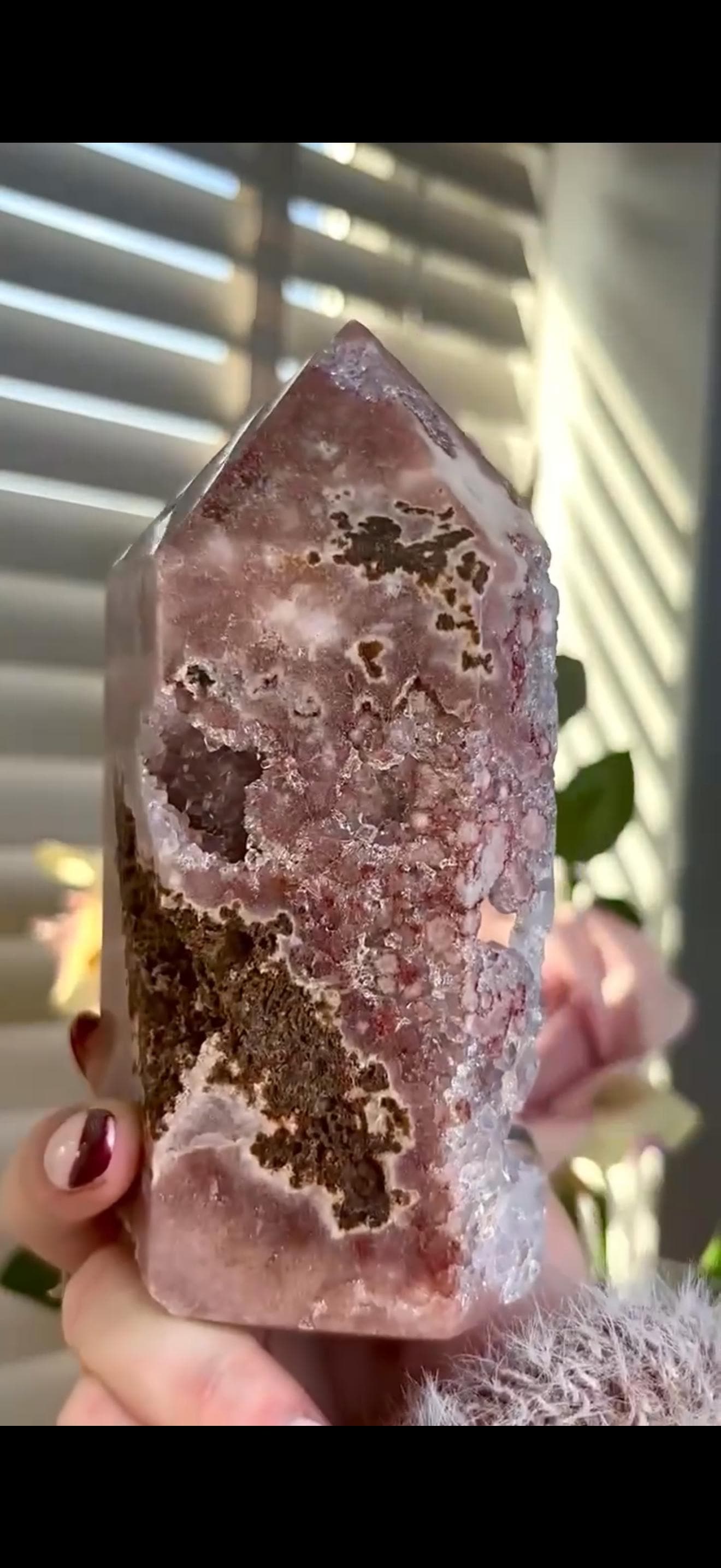 Incredible, High grade, pink amethyst, chunky statement tower with lilac chunky quartz 993g, 14.5cm by 8cm