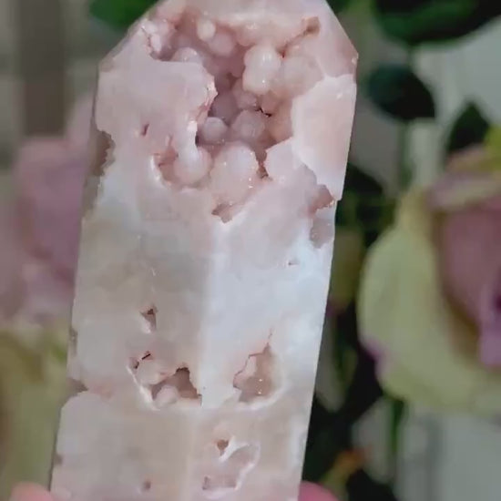 Incredible, pink amethyst tower with bubble Druzy 188g 9.9cm