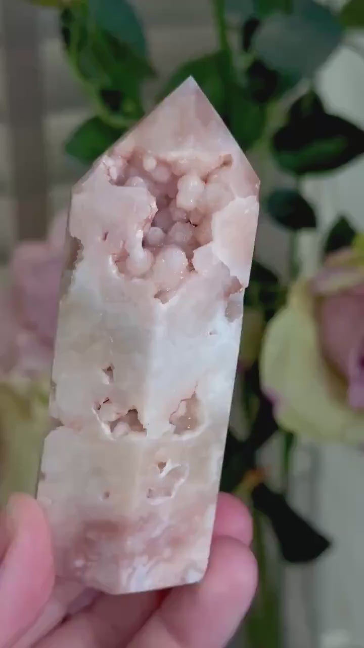 Incredible, pink amethyst tower with bubble Druzy 188g 9.9cm