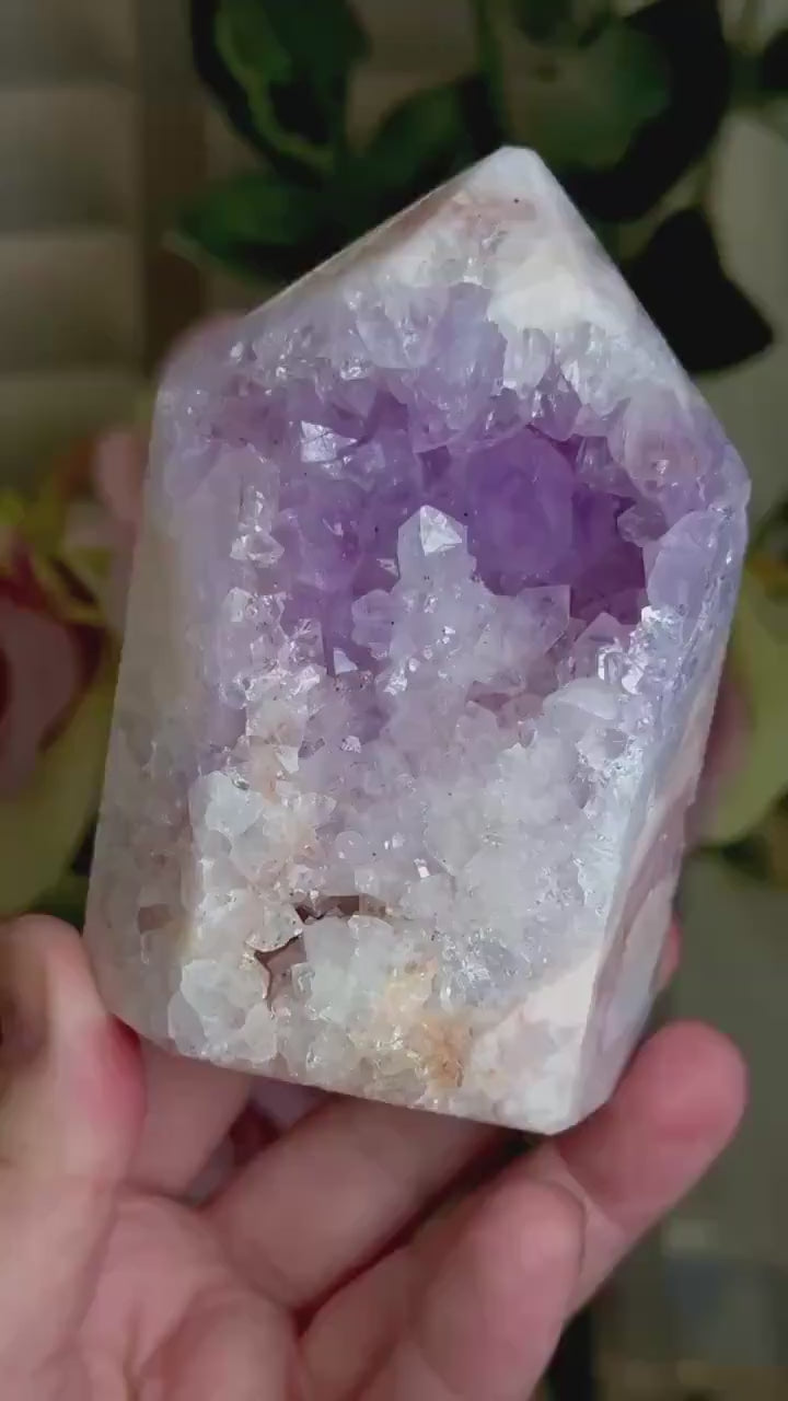 Incredible, High grade, pink amethyst tower with purple quartz 287g